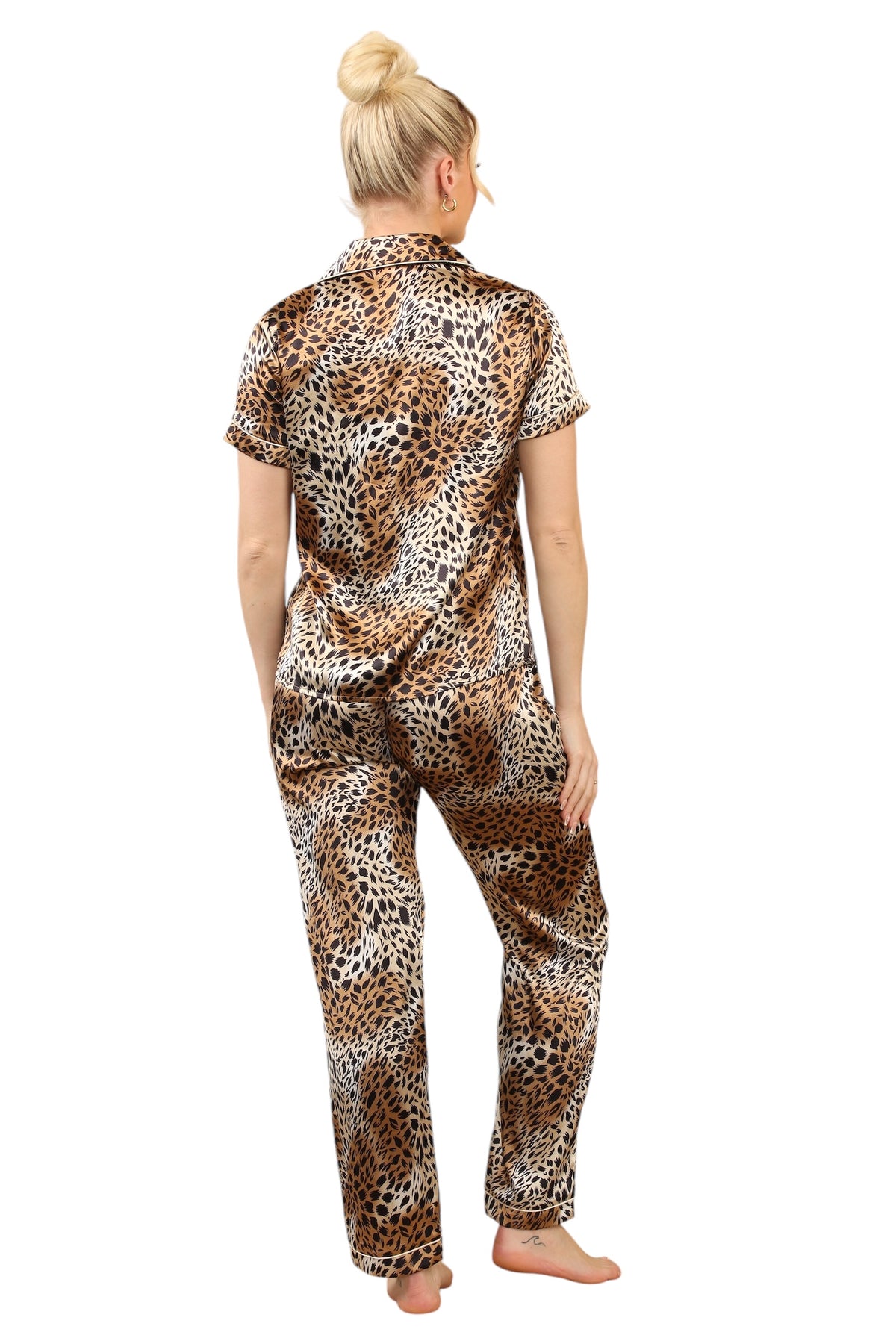 Leopard Satin Print Pyjama Set – Stylish & Comfortable Animal Print Sleepwear for Women