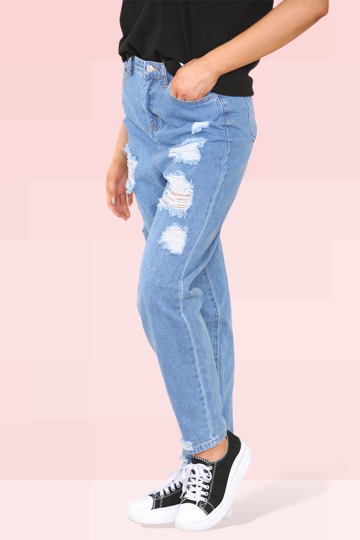 Frayed-Denim-Jeans